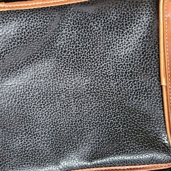 Vintage Italian Leather Camera Bag - Picture 9 of 16